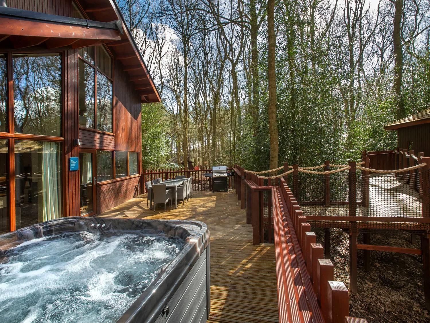 Delamere Forest Cabins - Forest Holidays Mouldsworth Dış mekan fotoğraf